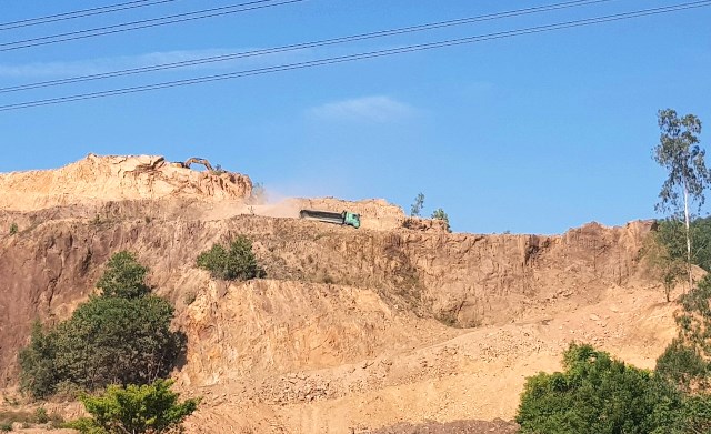 Đà Nẵng: Sẽ rút giấy phép các mỏ khoáng sản vi phạm quy định