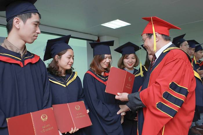 Bỏ nội dung “Hình thức đào tạo” trong mẫu bằng tốt nghiệp cao đẳng, trung cấp nghề