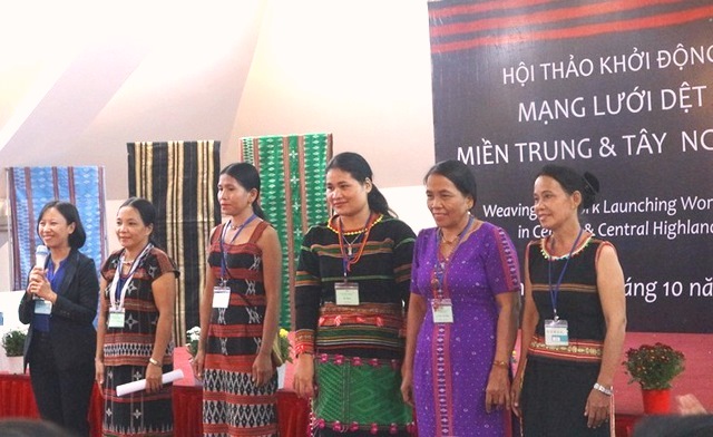 Ra mắt mạng lưới dệt thổ cẩm miền Trung - Tây Nguyên