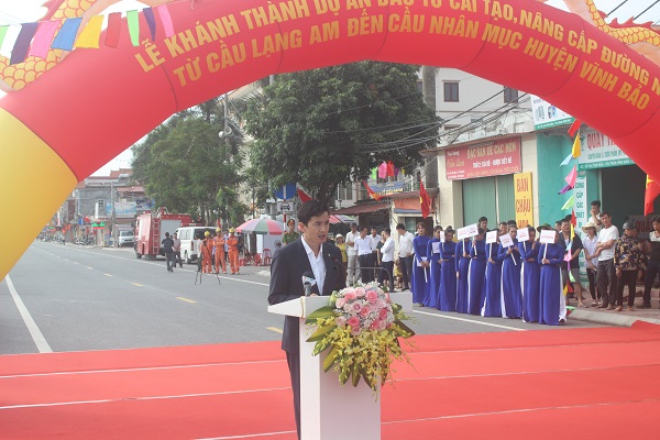 Đại diện nhà thầu phát biểu tại buổi lễ