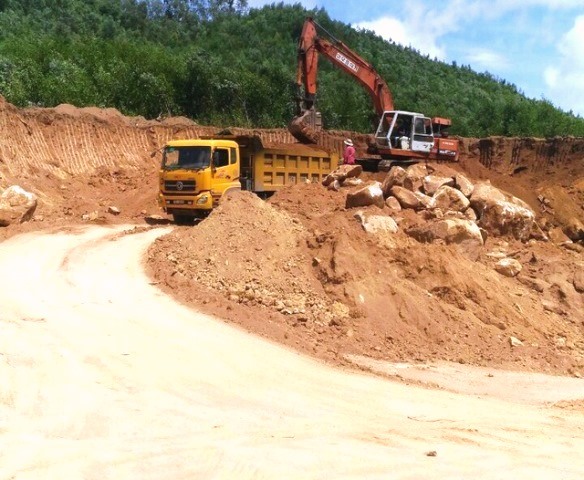 Bình Định: Đề nghị thu hồi giấy phép của 15 doanh nghiệp khai khoáng