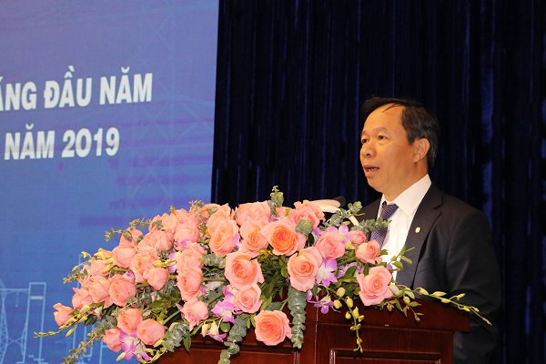Ông Thiều Kim Quỳnh - Chủ tịch Hội đồng thành viên Tổng công ty Điện lực miền Bắc phát biểu chỉ đạo Hội nghị