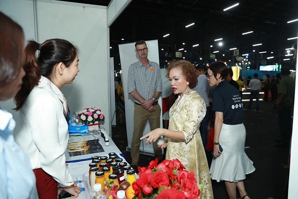 Ngày hội của Tân Hiệp Phát cũng là dịp để các đối tác, nhà cung cấp trưng bày sản phẩm để giới thiệu tới hàng chục ngàn khách tham dự