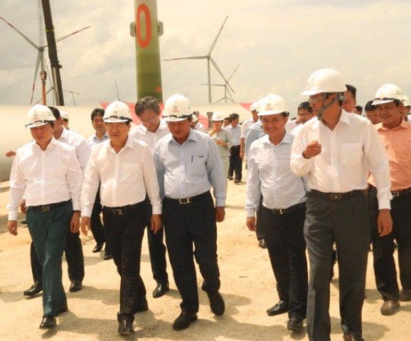 Đo&agrave;n c&ocirc;ng t&aacute;c do