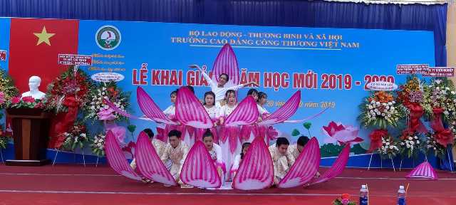 Trường Cao đẳng Công thương Việt Nam khai giảng năm học 2019 – 2020