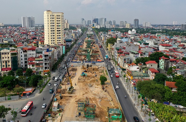 Lễ thông xe giai đoạn 1 dự án mở rộng đường Vành đai 3 dưới thấp, đoạn Mai Dịch - cầu Thăng Long.