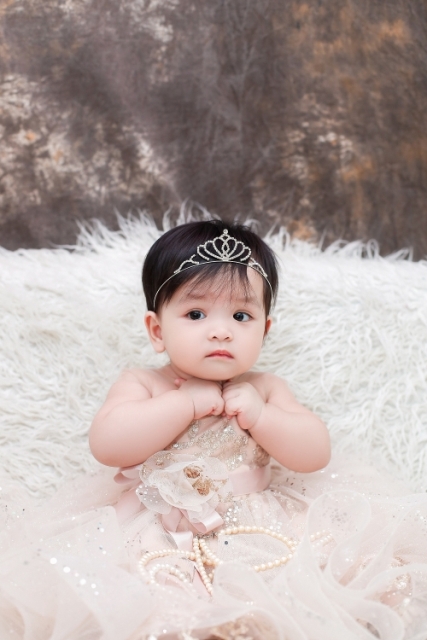 Bé hoàng linh dung