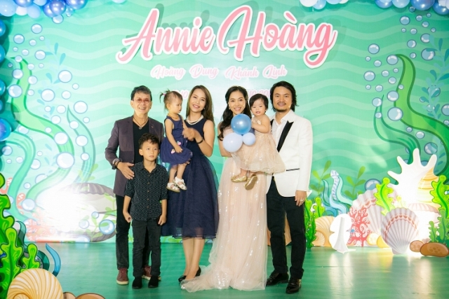 Gia đình nhạc sỹ Đức Huy