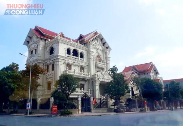 Huyện Duy Tiên (Hà Nam): Những &#39;dinh thự&#39; bề thế tại KĐT mới thị trấn Hòa Mạc