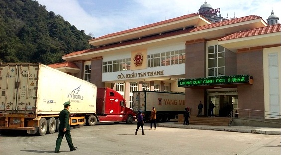 Lãnh đạo tỉnh Lạng Sơn chỉ đạo giải quyết tình trạng ùn ứ hàng hóa nông sản tại cửa khẩu Tân Thanh