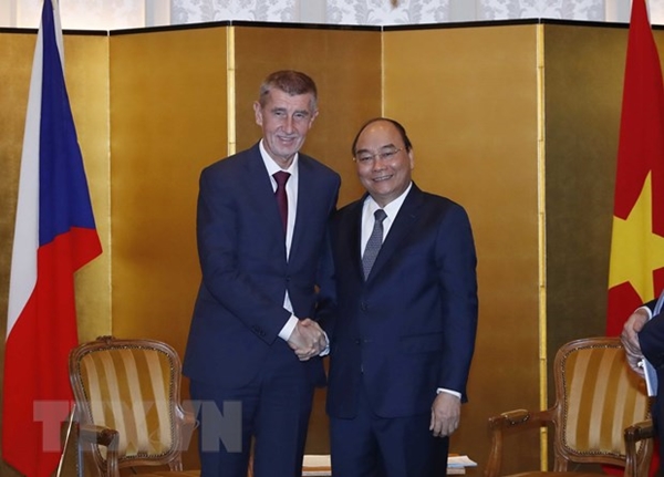 Thủ tướng Nguyễn Xuân Phúc hội kiến Thủ tướng Cộng hòa Séc Andrej Babis (Ảnh: Thống Nhất/TTXVN)
