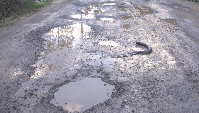 Người d&acirc;n khổ sở