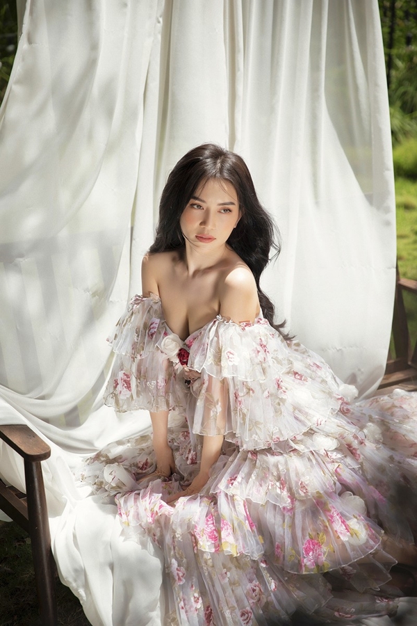 Từ trước đến nay, hình ảnh quyến rũ, Từ trước đến nay, hình ảnh quyến rũ,