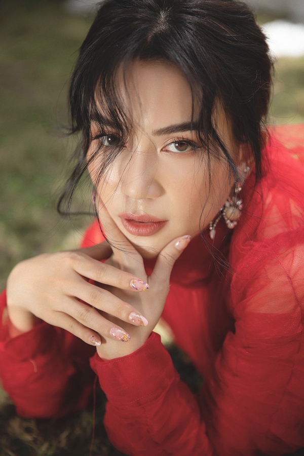 Từ trước đến nay, hình ảnh quyến rũ, Từ trước đến nay, hình ảnh quyến rũ,