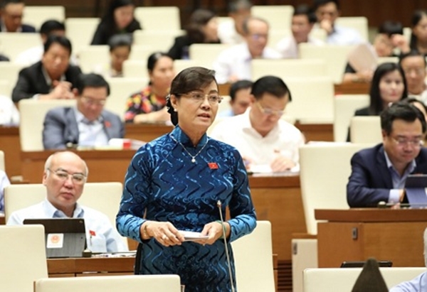 Đại biểu Nguyễn Thị Quyết Tâm (TPHCM) (Ảnh: VGP/Đoàn Bắc) Đại biểu Nguyễn Thị Quyết Tâm (TPHCM) (Ảnh: VGP/Đoàn Bắc)