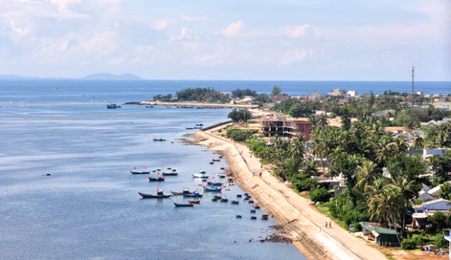 Tuyến đường ven biển của huyện đảo Lý Sơn- Quãng Ngãi