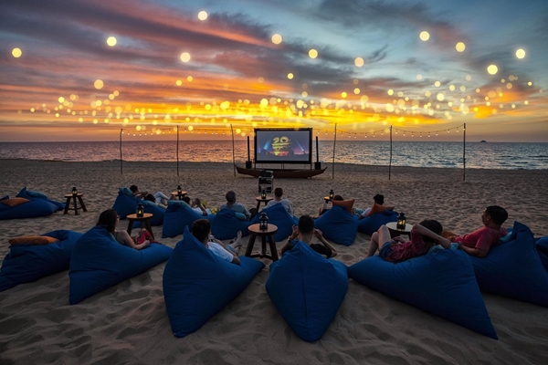 B&atilde;i biển thi&ecirc;n đường