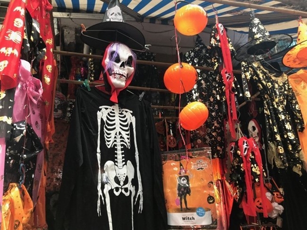https://baosuckhoecongdong.vn/kham-pha-nhung-dia-diem-vui-choi-le-hoi-halloween-2019-tai-tphcm-140104.html https://baosuckhoecongdong.vn/kham-pha-nhung-dia-diem-vui-choi-le-hoi-halloween-2019-tai-tphcm-140104.html