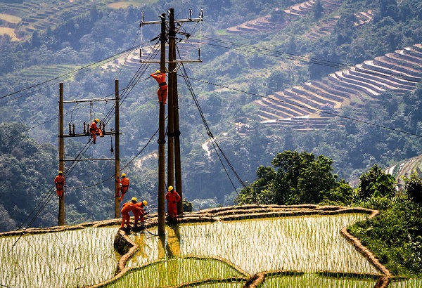 Đưa lưới điện hạ áp nông thôn về đích trước thời gian