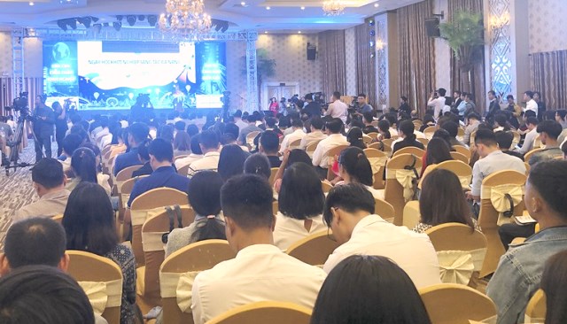 Hơn 2.000 người tham dự khai mạc Ngày hội khởi nghiệp sáng tạo Đà Nẵng-SURF 2019