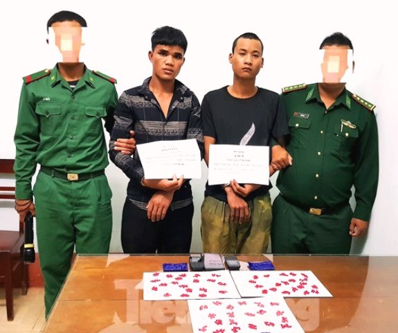 Kon Tum: Bắt khẩn cấp Thao Tia và A Sun cùng 600 viên ma túy