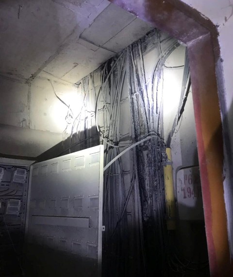 Hệ thống điện tại phòng kỹ thuật cháy rụi sau vụ hỏa hoạn