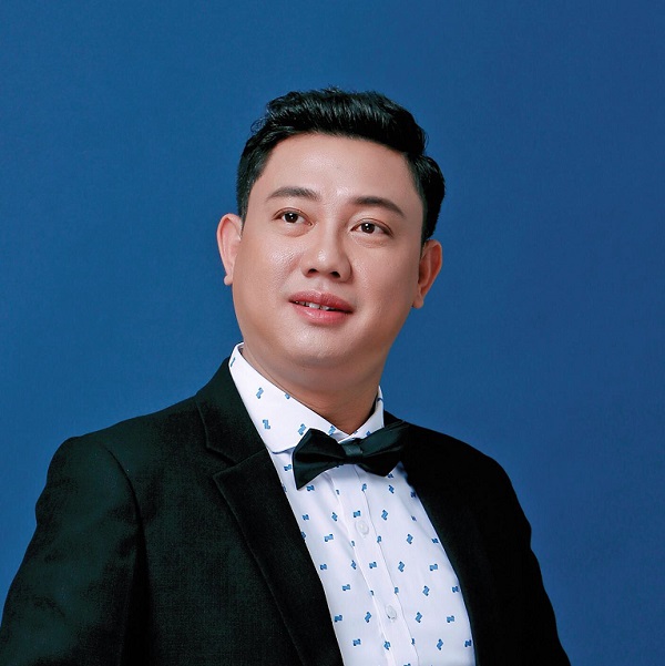 Nguyễn Thiện Khải: ‘Doanh nhân có ngoại hình siêu mẫu’