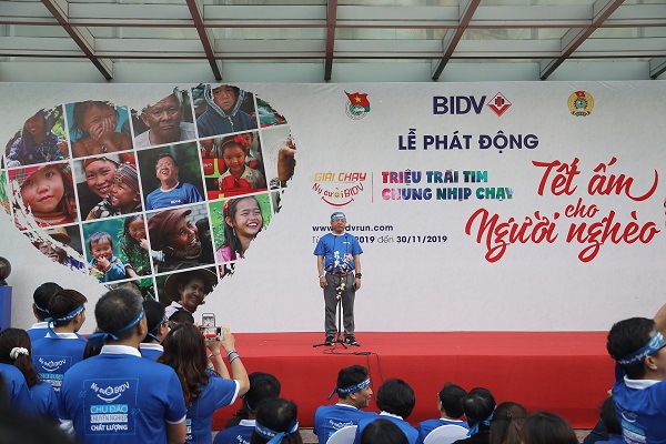 Phó tổng giám đốc BIDV Trần Xuân Hoàng phát biểu