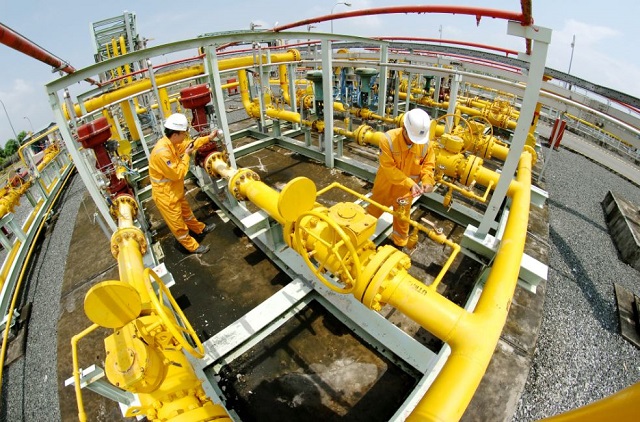 Hoạt động khai thác dầu khí của PVN
