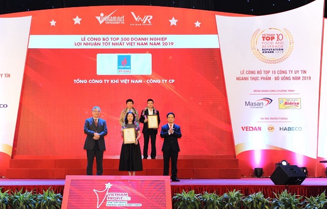 PV GAS nhận chứng nhận Top DN lợi nhuận tốt nhất Việt Nam – 2019