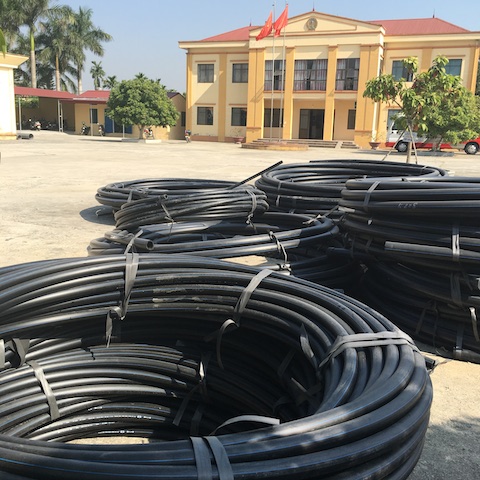 Xã Du Lễ (Kiến Thụy-Hải Phòng): Cho 2 đơn vị cùng cấp nước, lãnh đạo xã phải hầu toà!