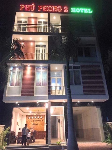 Bình Định: Chủ nhà nghỉ, khách sạn, cho dân ở miễn phí để tránh bão số 6