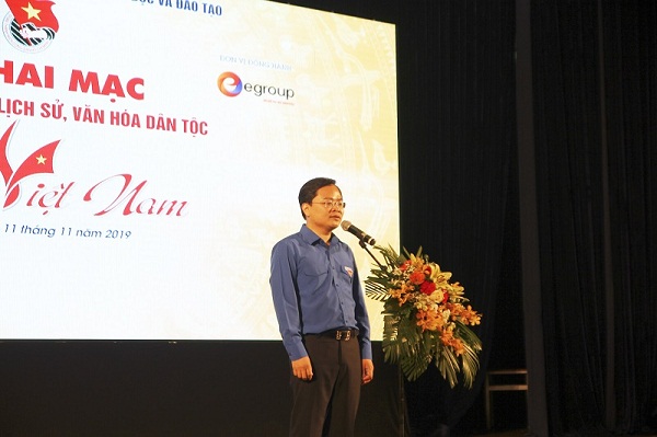 Ông Nguyễn Anh Tuấn, Bí thư Thường trực Ban Chấp hành Trung ương Đoàn phát biểu khai mạc cuộc thi