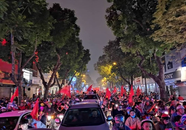 Hà Nội điều chỉnh giao thông phục vụ 2 trận cầu của ĐT Việt Nam