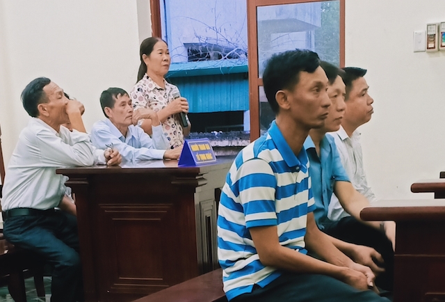 Bà Nguyễn Thị Thế - một trong các nhân chứng trả lời HĐXX