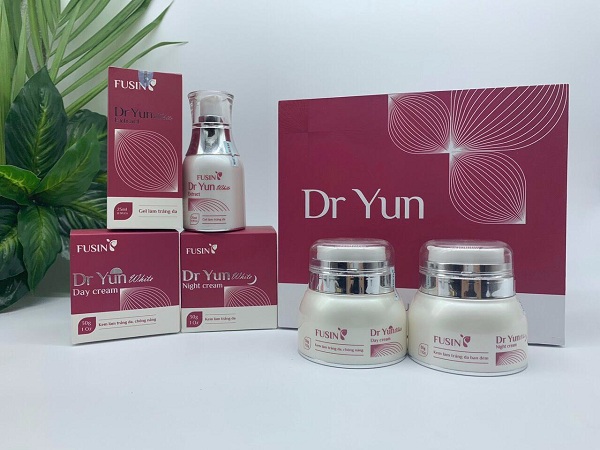 Dr Yun White Day Cream là sự kết hợp hoàn hảo các thành phần trị nám, dưỡng da, chống nắng từ thiên nhiên cùng công nghệ hiện đại của Nhật Bản