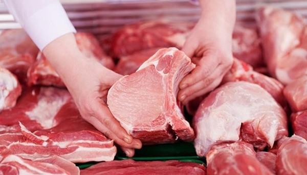 Nhập khẩu thịt lợn giúp bình ổn thị trường dịp Tết
