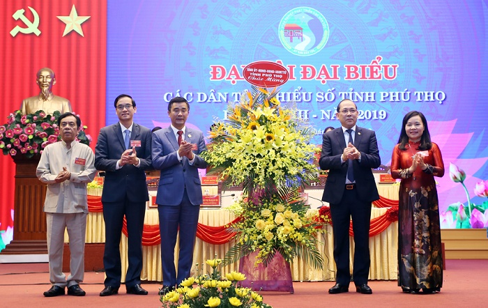 Các dân tộc đoàn kết, phát huy nội lực, hội nhập và phát triển