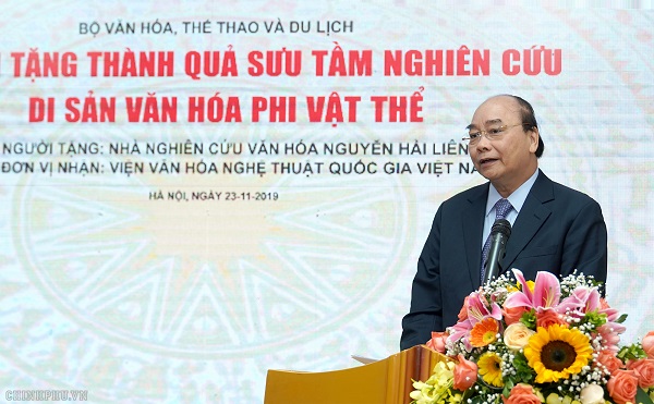 Thủ tướng Nguyễn Xuân Phúc: Đưa văn hóa trở thành di sản, tạo sinh kế cho người dân