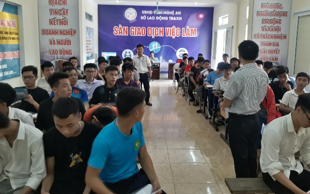 Nghệ An giải quyết việc làm cho trên 33 nghìn lao động trong 10 tháng