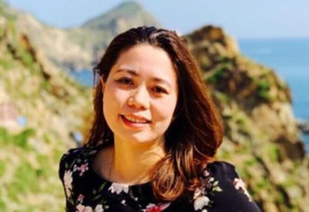 B&agrave; Trần thị ngọc th&ecirc;m