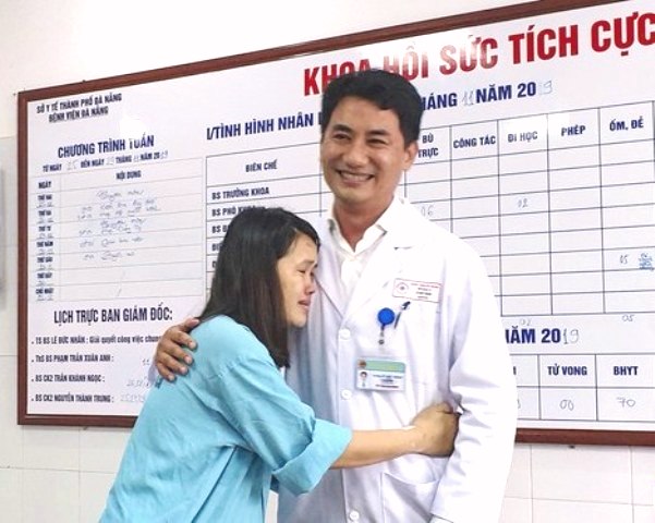 Đà Nẵng: Sản phụ Nguyễn Thị Huyền, một trong 2 sản phụ bị “tai biến sản khoa”đã xuất viện