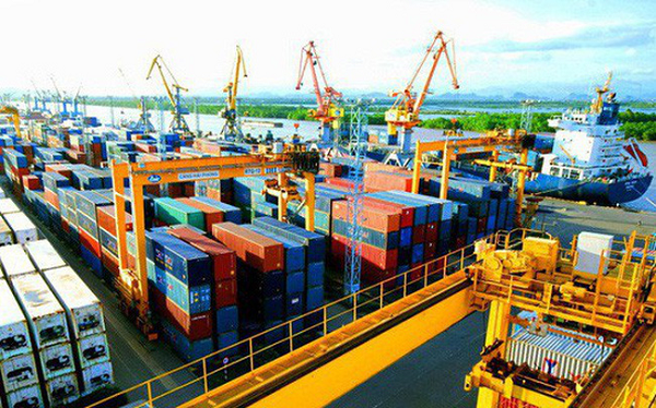 Xuất nhập khẩu hàng hóa 11 tháng đạt hơn 473 tỷ USD