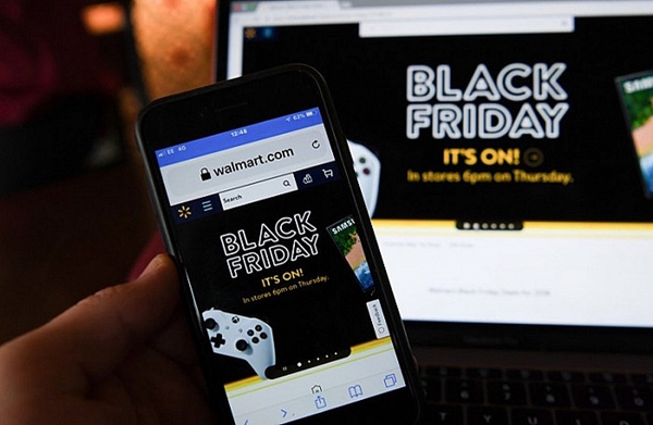 Doanh số bán hàng trực tuyến Black Friday 2019 tại Mỹ cán mốc 7,4 tỷ USD (Ảnh: AFP)