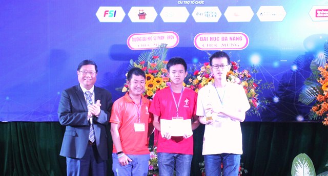 Ban t&ocirc;t chức trap