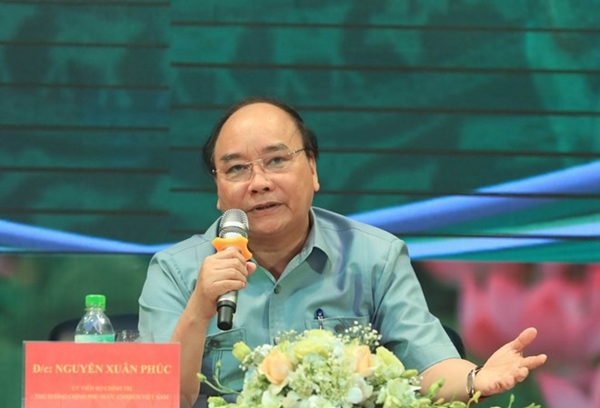 Thủ tướng Nguyễn Xuân Phúc phát biểu tại buổi đối thoại ngày 9/4/2018 ở Hải Dương