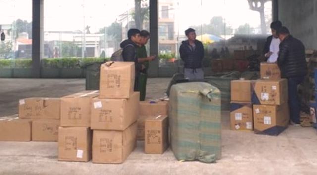 Đà Nẵng: Phát hiện hàng trăm kiện hàng không có hóa đơn chứng từ