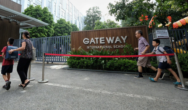 Trường tiểu học Gateway nơi xảy ra vụ bé trai 6 tuổi tử vong trên xe đưa đón