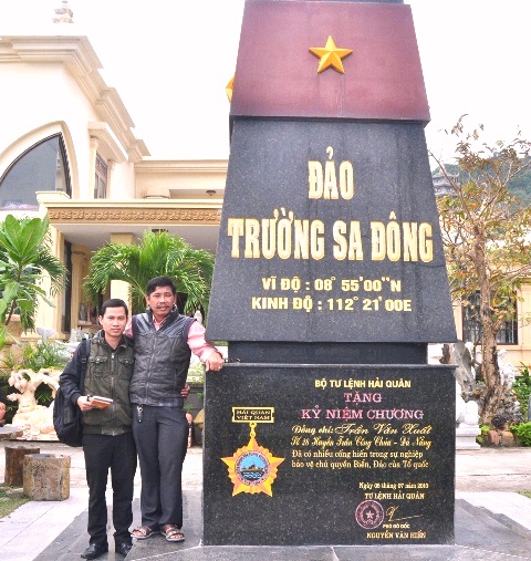 Cột mốc Trường Sa trong lòng thành phố