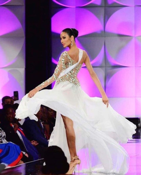 Chung kết Miss Universe 2019: Chờ Hoàng Thùy được xướng tên!